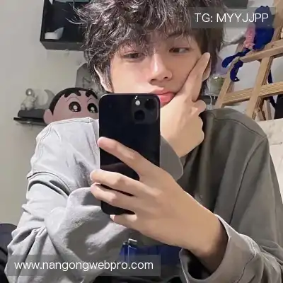 束鹏存